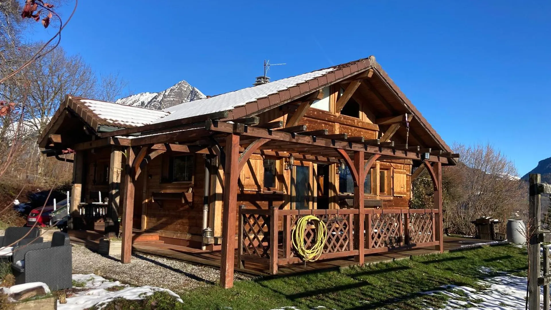 Chalet Cosy Avec Terrasse Plein Sud, 2 Chambres, Au Coeur De La Haute-Savoie Châtillon-sur-Cluses